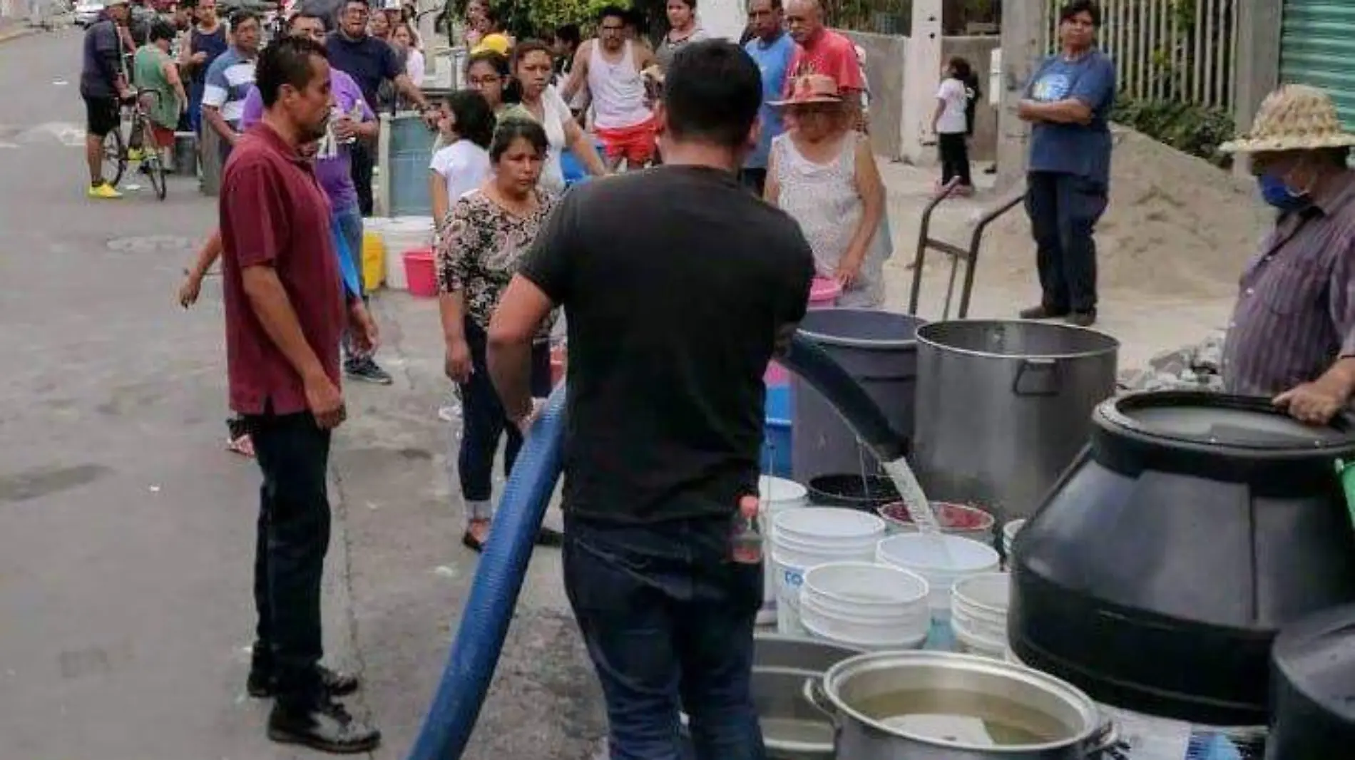 ABASTO DE AGUA (1)